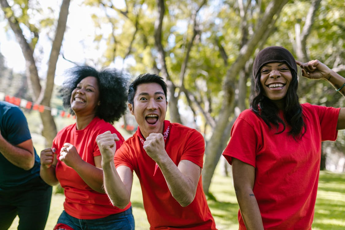 Valentine’s Day at Work: Creative Ideas to Boost Team Spirit and Foster Connection